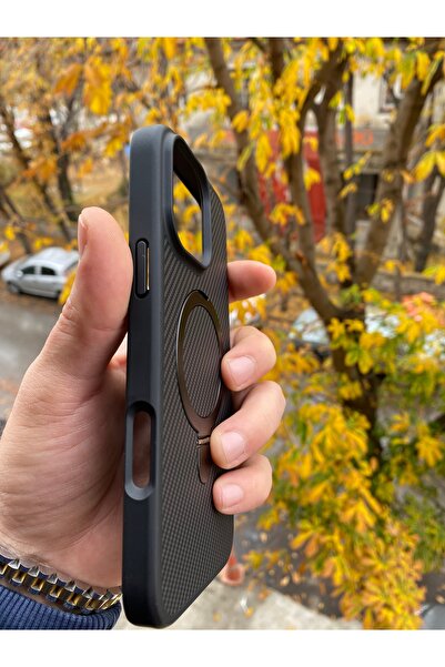 Posso Apple İphone 16 Pro Max Uyumlu Kılıf Karbon Fiber İşlemeli Tasarım Metal Magsafe Stand Özellik Case