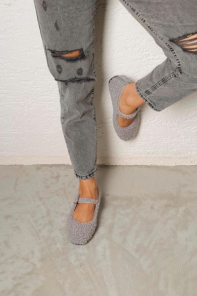 Beyond Women's Gray Mary Jane Teddy Plush Single Strap Daily Ballerina Ballerina Byndmj01