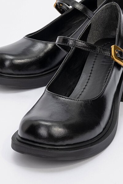 LuviShoes BUENO fekete bőrű női vastag sarkú cipő