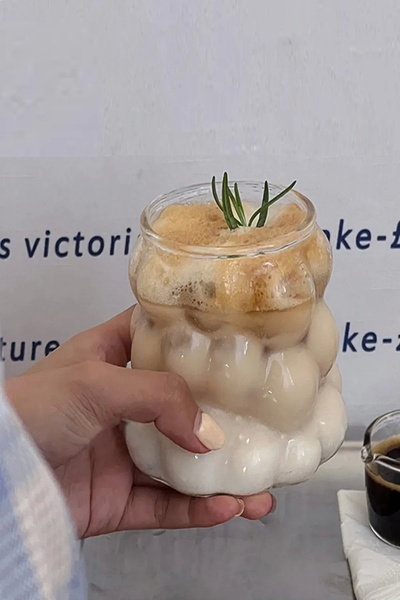 Berdina Home 2’li Bubble Cam Bardak Seti Cam Pipet Hediyeli Buzlu Kahve Latte Limonata ve Smoothie Sunum Bardağı