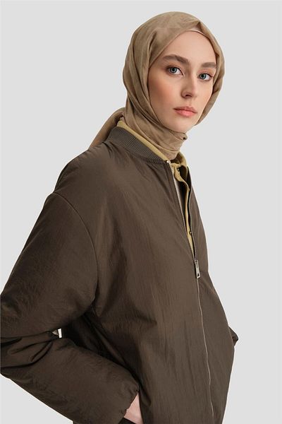 Armine Μπουμπονιέρα με ριμπ πέτο χακί - 24kd7522