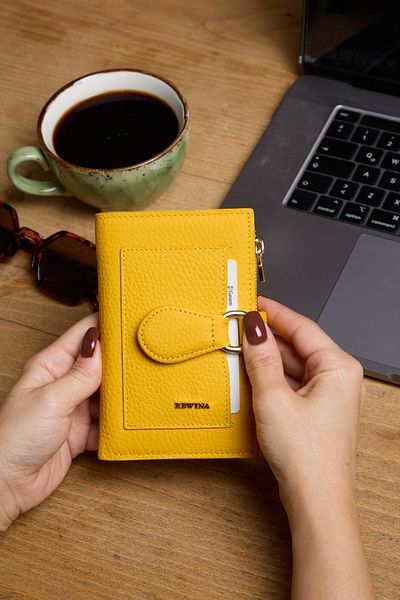 REWİNA 9735 Model Yellow Genuine Leather - Special Design Magnet Women's Wallet