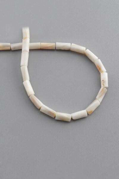 Uçar Doğaltaş Doğal Taş Parlak Kırık Beyaz Silindir Kesim 4x8mm Dizi [AB+]