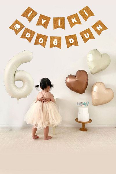 Atölye Mi 6 Years Old Birthday Kraft White Happy Birthday Banner 3Pcs Heart Balloon Decoration Set
