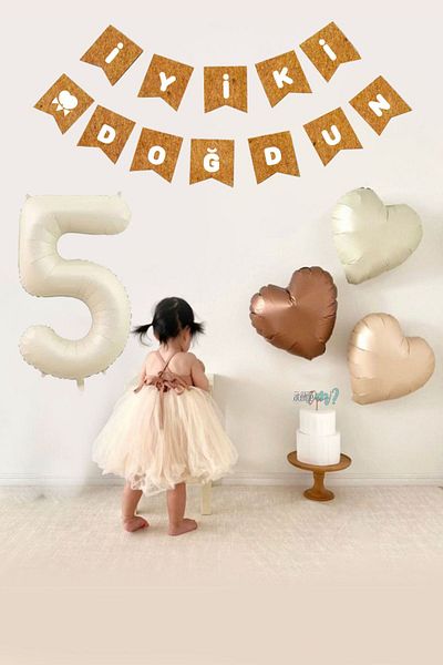 Atölye Mi 5 Years Birthday Kraft White Happy Birthday Banner 3Pcs Heart Balloon Decoration Set