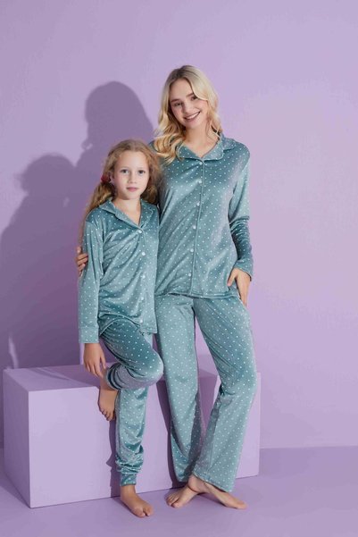 Mutlu City Trend Velvet Pajamas Set with Polka Dot Pattern - Mother/Daughter ...