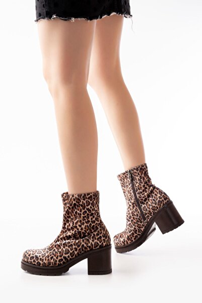 Aymood 767-3012 Kahve Leopar Fermuarlı Kalın Topuklu Günlük Kadın Bot