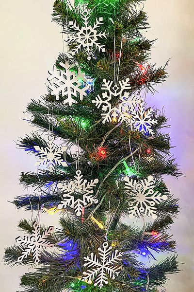 Kuzeylina White Snowflake Christmas Tree Ornament – 9 Pieces, 3mm Mdf