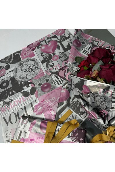 weloveis ''Young Lovers'' 55X70Cm Luxury Metallized Flower Bouquet - 10 Sheets Packaging Material