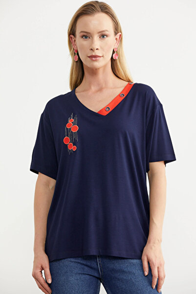 Sementa Embroidered Color Combination T-Shirt
