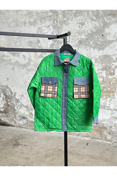 Hatun Atila Jachetă matlasată verde HatunAtila - cu detaliu denim pe mâneci și buzunare, 7456