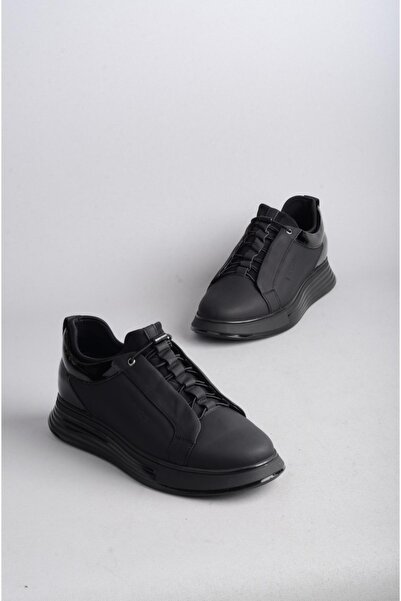 SEÇ KUNDURA Pantofi negri pentru bărbați din piele naturală cu talpă importat...