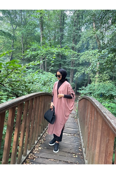 Cockatoo Women's Relax Fit Shawl Collar Woven Kimono