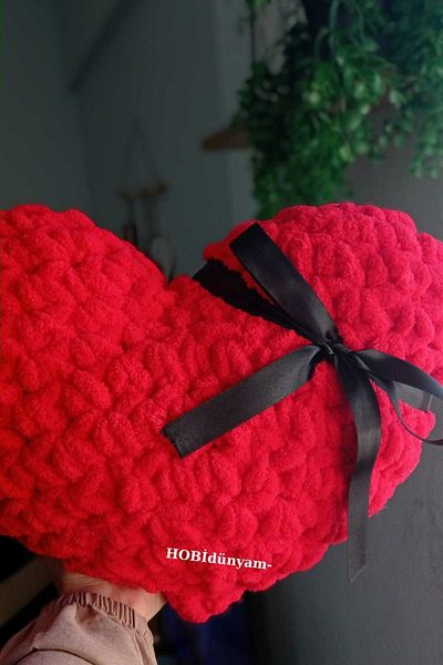 Alize Decorative Pillow with Heart