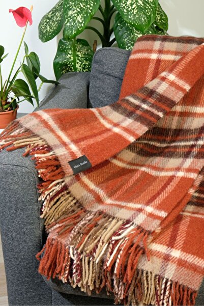 wool studio YUN BATTANIYE