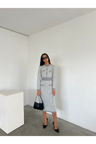 sportiness Γυναικείο πλεκτό φόρεμα με λεπτομέρεια με κουμπιά