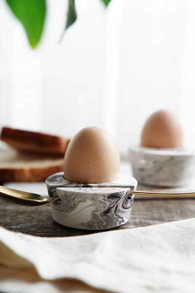 sin istanbul Marble Patterned 2-Piece Egg Holder Set with Spoon Compartments