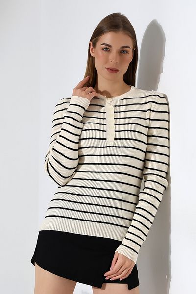 amcacom Striped Button Detail Knitwear Sweater