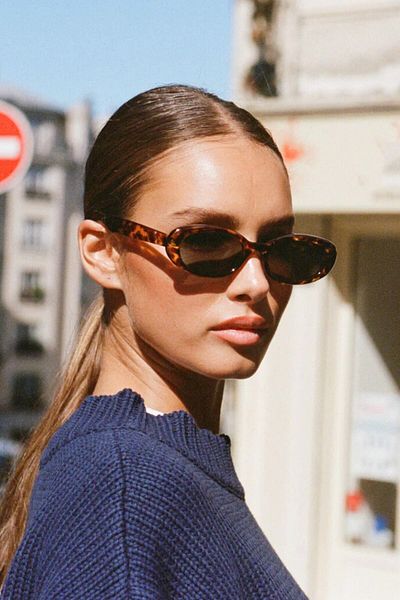 REN EYEWEAR Vintage Cat Eye Oval Sunglasses with Leopard Pattern - Colorful Retro Stylish Design