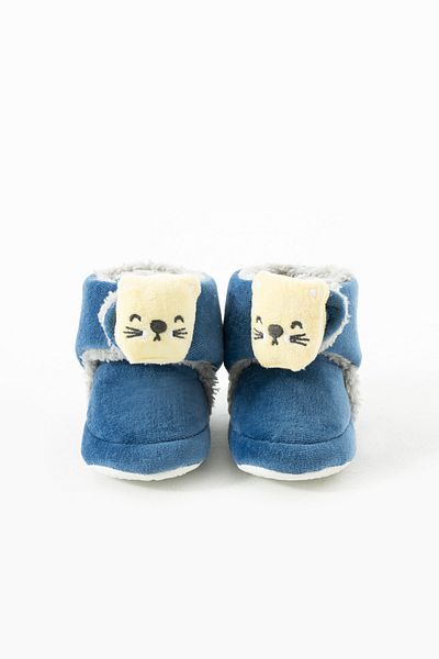 yummy kids Baby Velvet Velcro Comfortable Anti-Slip Sole Brown Booties