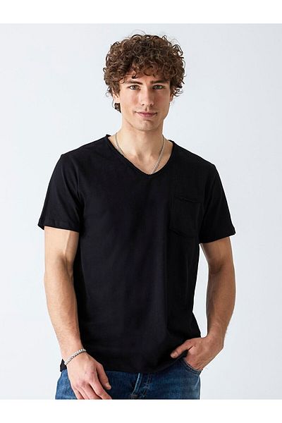Ltb Black T-shirt with V-Neck Pocket