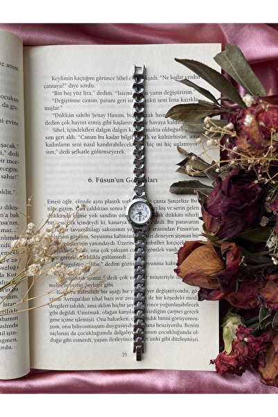 zerzembe Women's Silver Cord Vintage Minimal Steel Wrist Watch