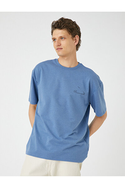 Koton Голяма тениска с минимално щамповано кръгло деколте и къс ръкав