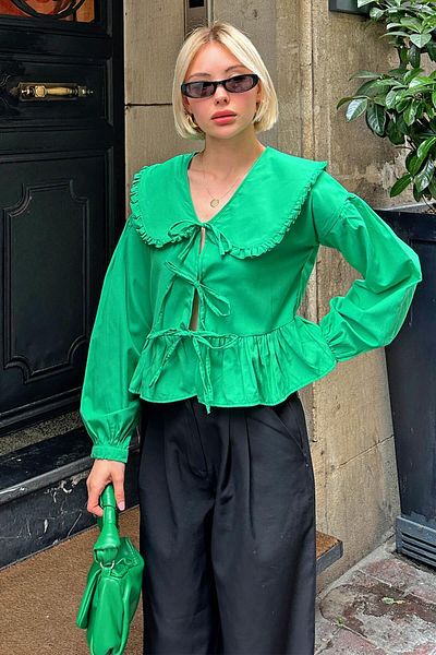 Swist Green Front Tie Baby Collar Women's Crop Shirt