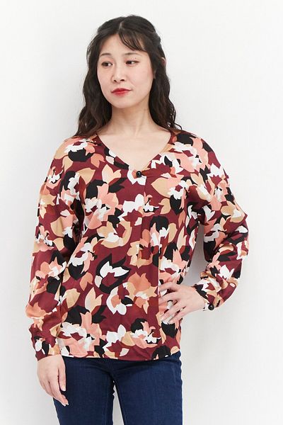 Bar III Women V Neck Long Sleeves Allover Printed Tops, Red Combo