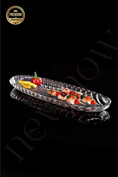 Kaveh glass 33 cm Santa Boat Presentation Plate - 1 Piece