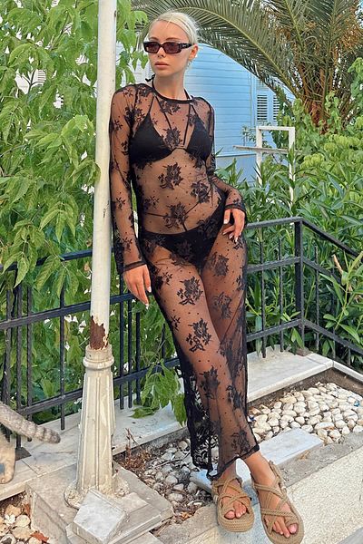 Swist Schwarzes, gemustertes Strandkleid aus Tüll mit Pareo-Rückenbindung für Damen