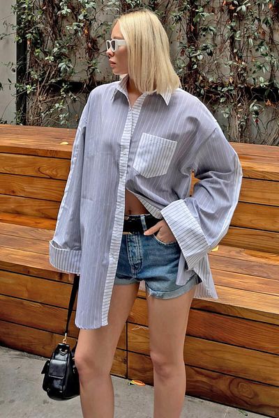 Swist Grau-weiß garniert gestreift Oversize A Pleat Damen Shirt