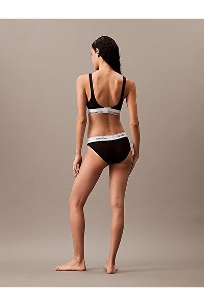 Calvin Klein Women's Bra - Stylish and Comfortable Design