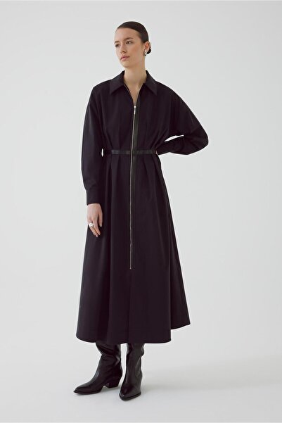 Exquise Fermuarlı Ve Deri Detaylı Yırtmaçlı Bele Oturan Regular Siyah Midi Elbise