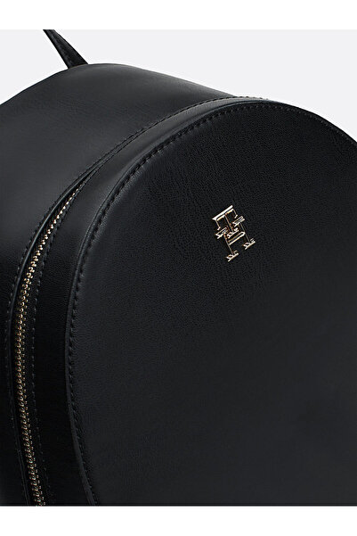 Tommy Hilfiger Logo Backpack with Adjustable Strap - Backpack Aw0Aw16440 Bds