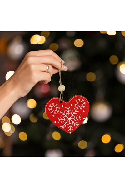 kidspartim Christmas Red 3-Piece Wooden Pine Tree Ornament Heart Model Set