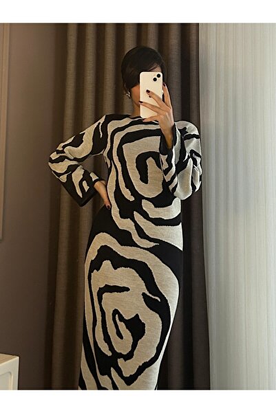 Dreamlike Desenli uzun triko elbise