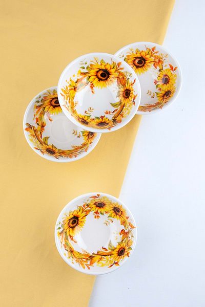 Bursa Porselen Dekor Sunflower 4 Pieces of Porcelain Snacks