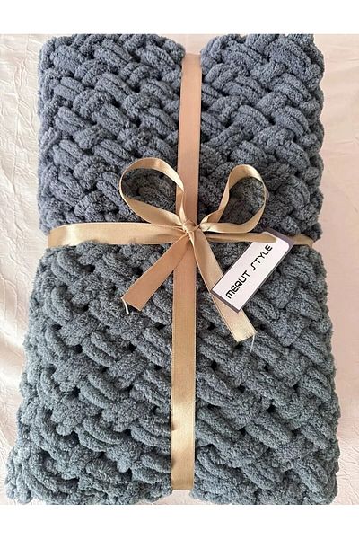 MERUT STYLE HAYATINI RENKLENDİR Gray Straw Patterned Alize Puffy Tv Blanket Hand Knitted