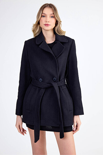 Vitrin Kuşaklı Kaşe Kaban