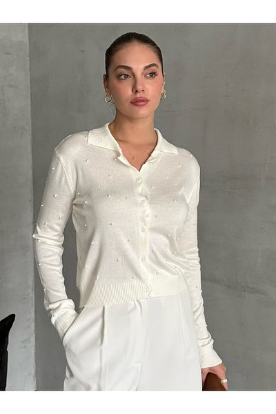 Laluvia Ecrufarbener Mini-Cardigan mit Polokragen und Absatz -4560