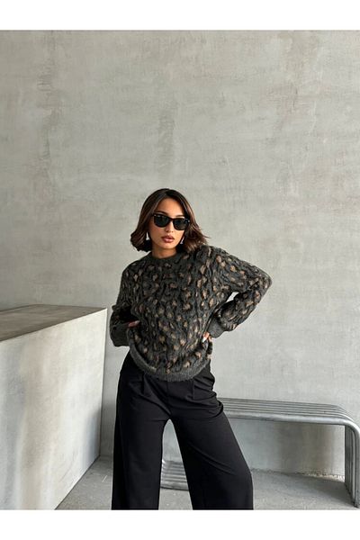 Ecenin Favorileri Pulover gri cu model leopard de nouă generație