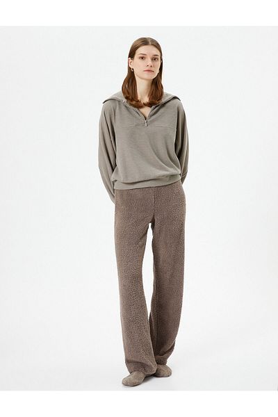 Koton Winter Pajama Top with Wide Collar and Balloon Sleeve Detail - Half Zipper