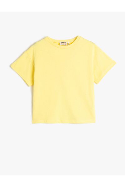 Koton Basic T-Shirt with Back Window Detail Short Sleeve Crew Neck Cotton