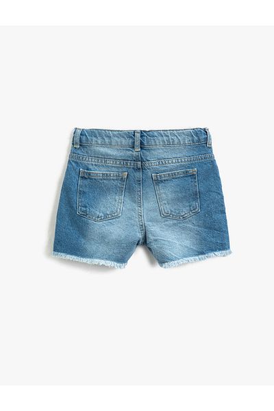 Koton Mit Pailletten und Pailletten bestickte Jeansshorts mit Taschen, Quasten an den Beinen und verstellbarem elastischem Bund