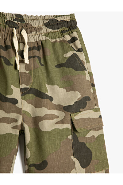 Koton Šortky Maskáčové Vzorované Boční Kapsy Zavazování Pas Bavlna