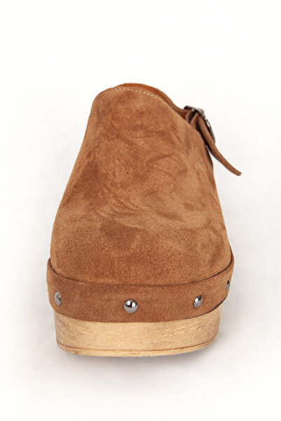 Dericlub Women's Suede Leather Clogs - Closed Toe and Belt, Tan 7607