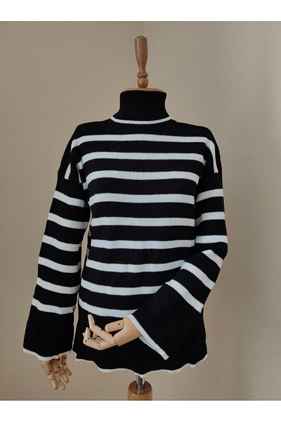 Butik Pulover supradimensionat cu dungi negre pentru femei, cu fante laterale