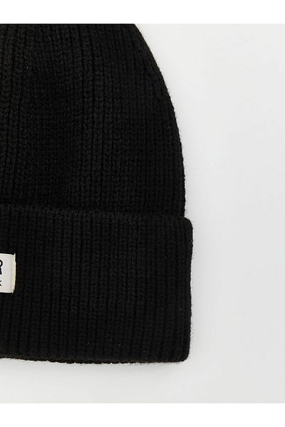 LC Waikiki LCW ACCESSORIES Damen-Baskenmütze mit Ecru-Text-Stickerei