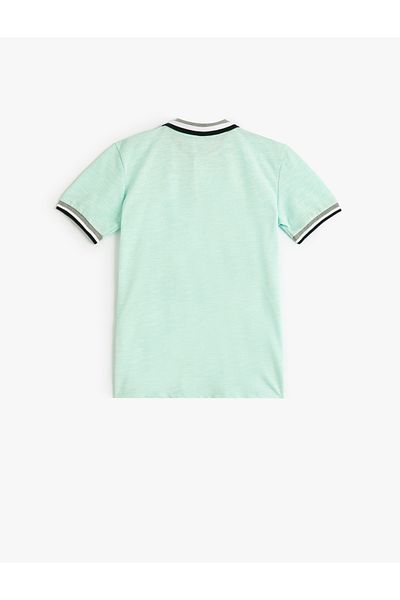 Koton Kurzärmliges Polo-T-Shirt mit Palmen-Stickerei und Knopfdetail